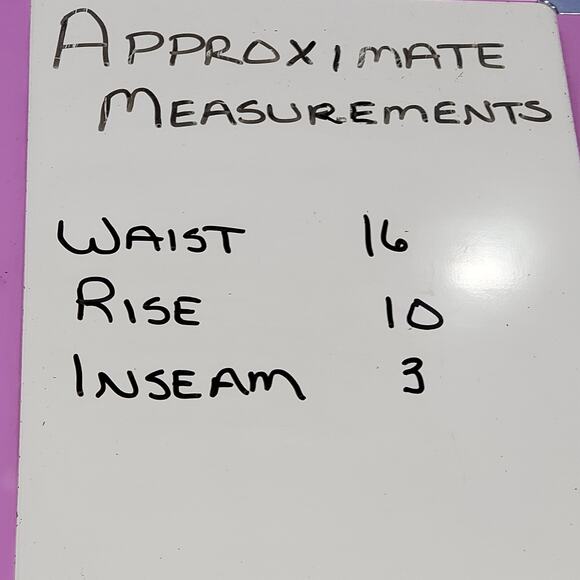 Old Navy Red Stripe Seersucker Shorts Size 8 - Picture 6 of 8